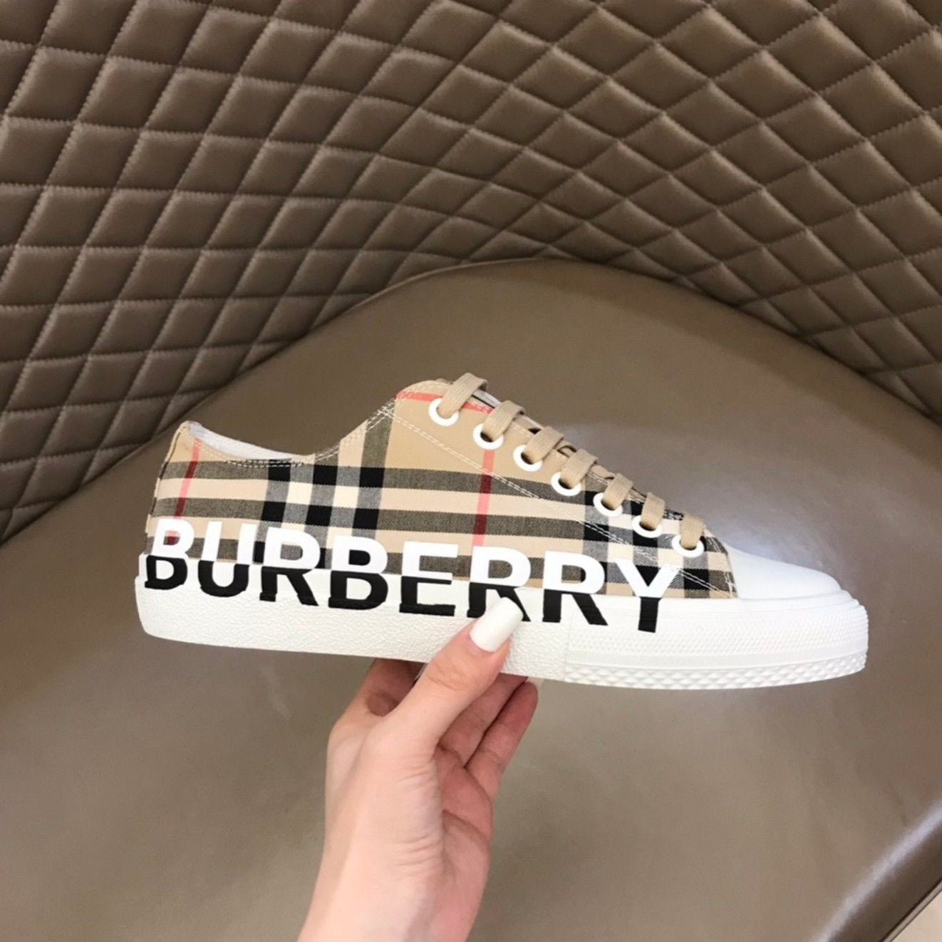 Bberry Premium Sneakers shoes