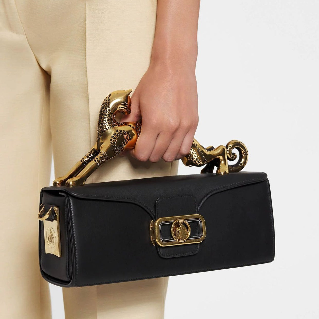 Amazing Lanvin medium leather bag