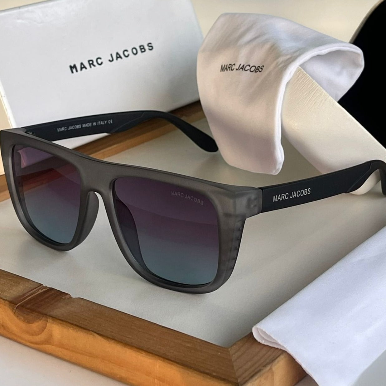 Mj Premium Quality Unisex Sunglasses - AmazingBaba