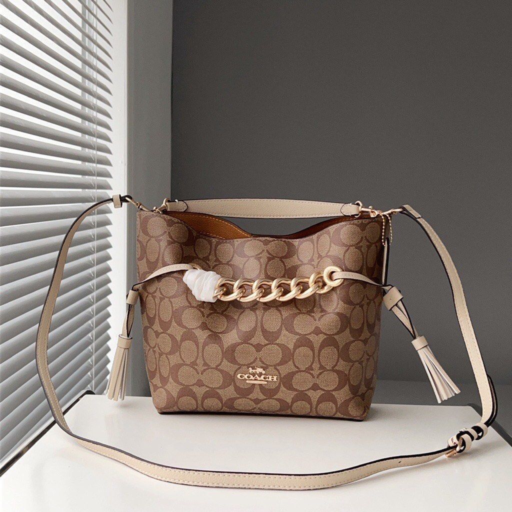 Premium andy bucket bag