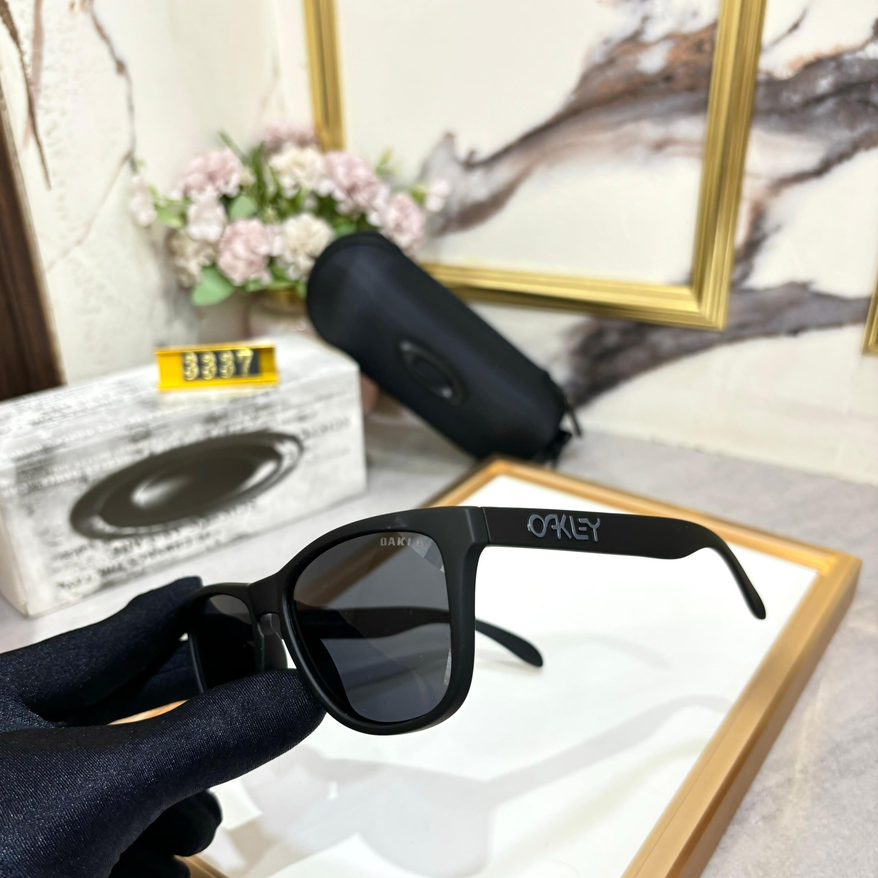 Amazing okly premium sunglasses
