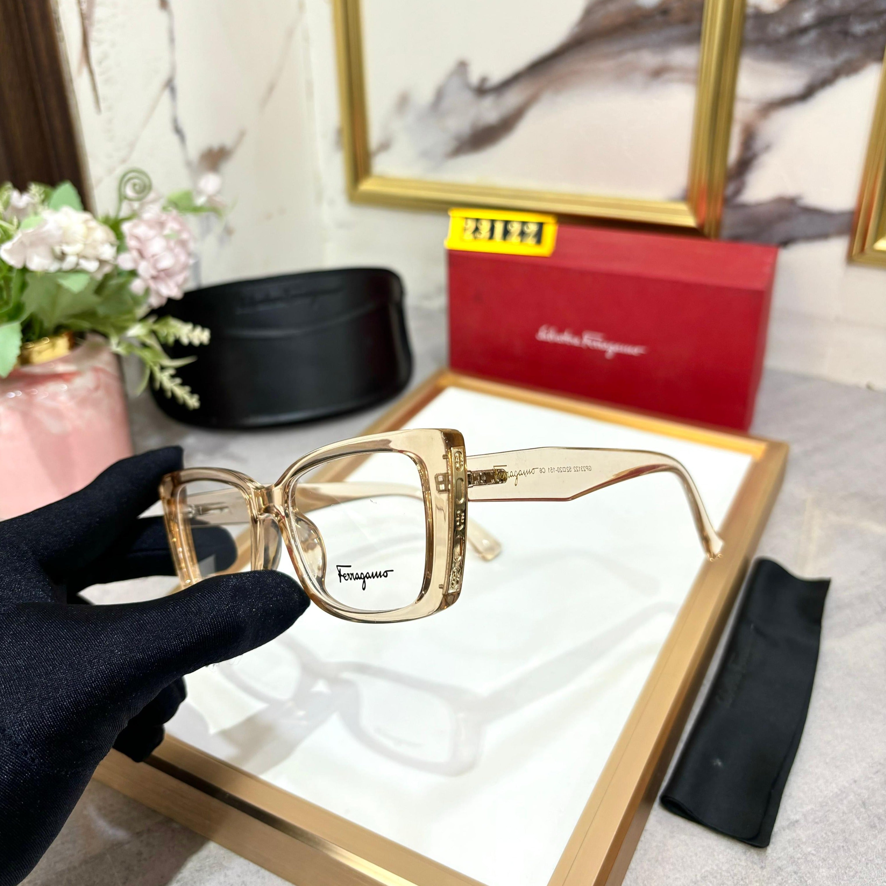 Amazing fgamo women sunglasses