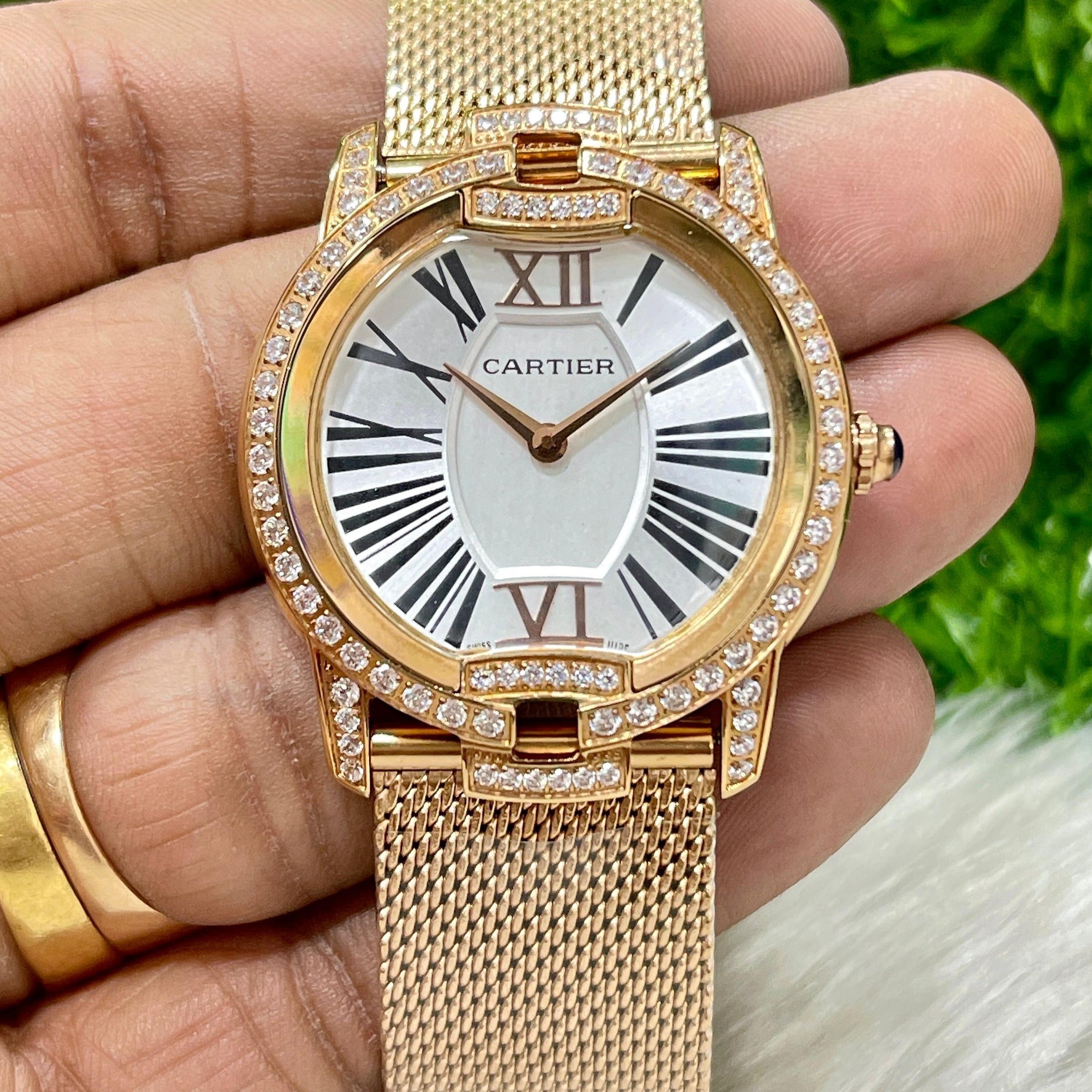 Amazing Premium Diamond Girls watch - AmazingBaba