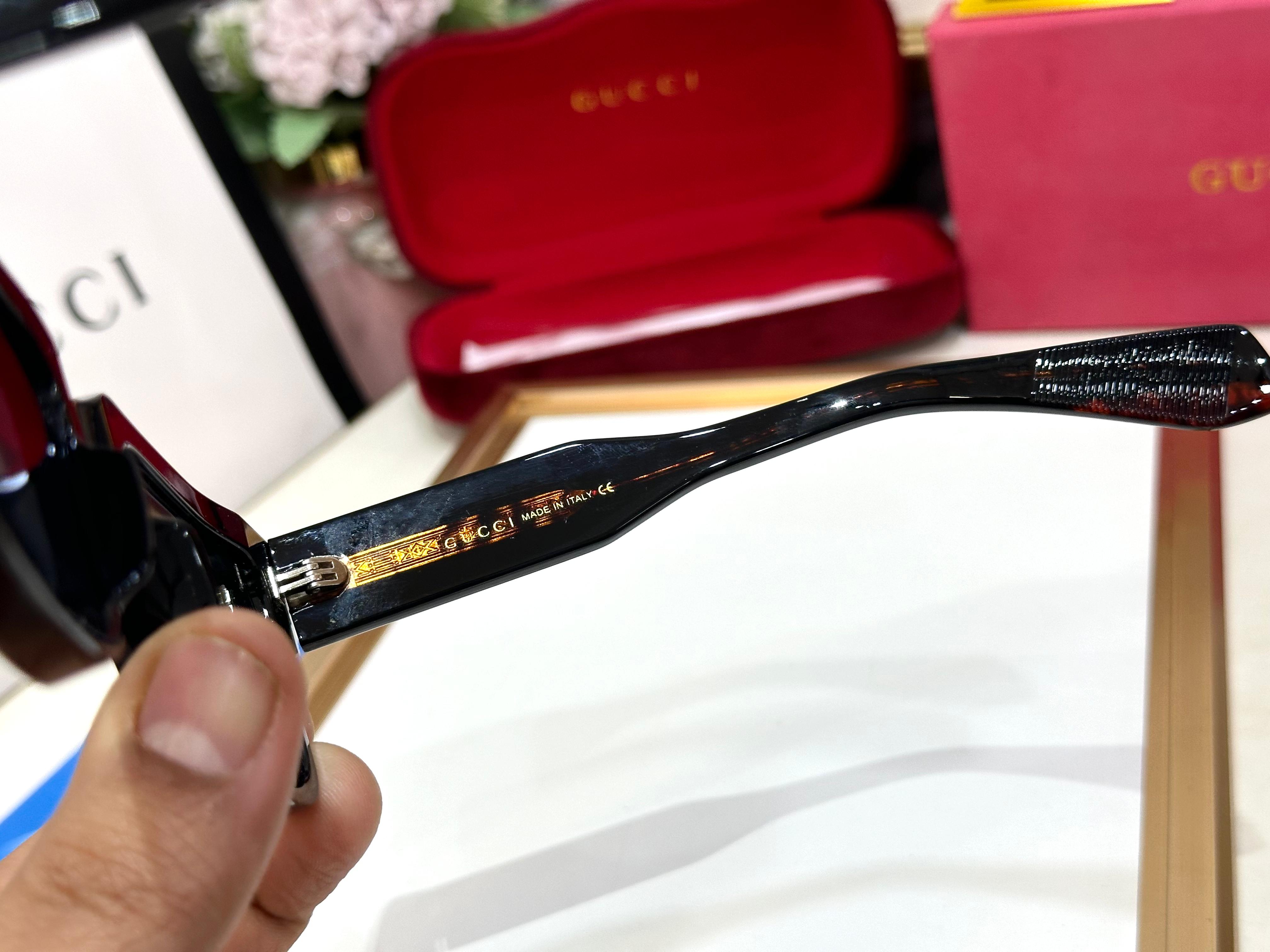 Gc Premium Wayfarer Sunglasses